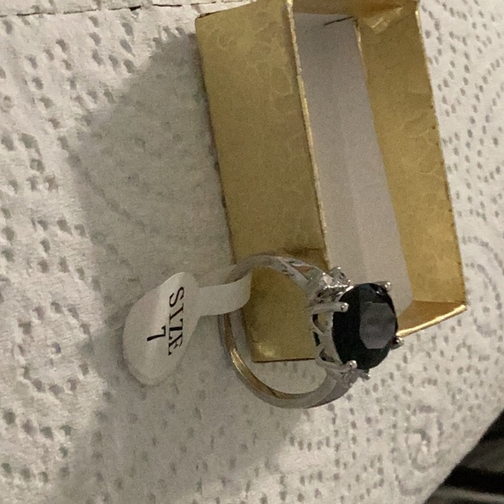 Chic Silver Ring With Dark Stone - image 1